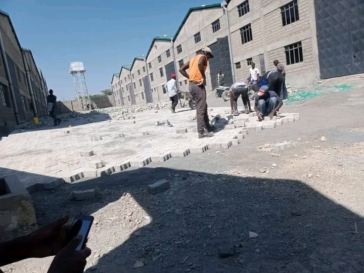 Large commercial compound paving block installation
